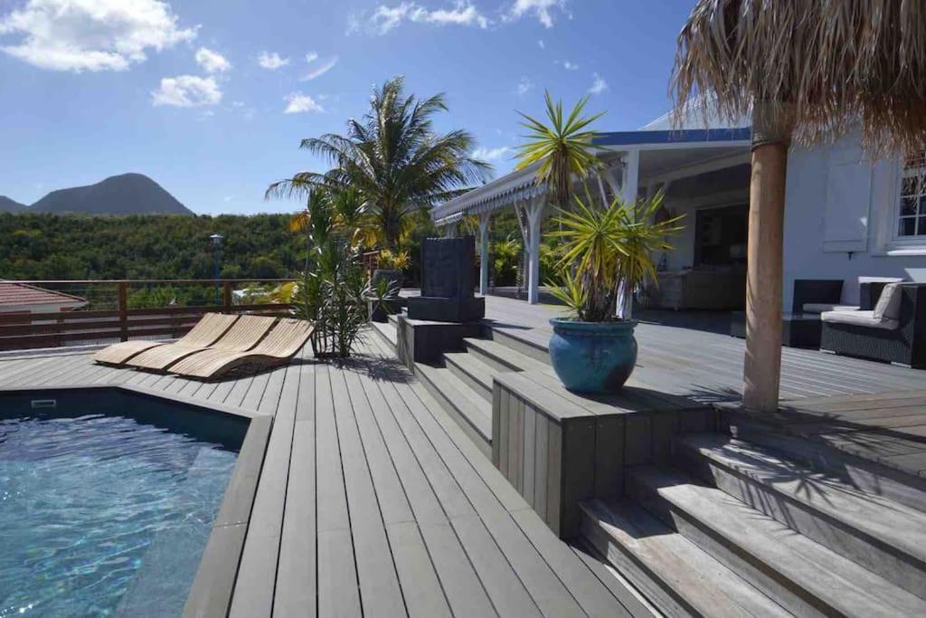 La Villa Coconut Vue A 180° Mer Rocher Du Diamant Le Diamant Exterior photo