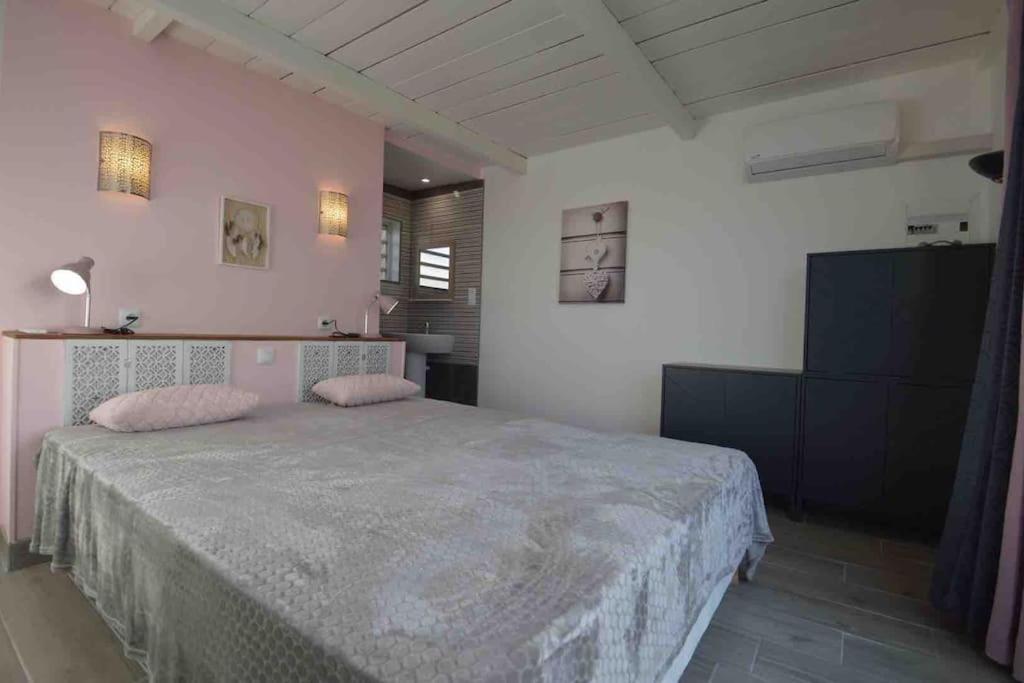 La Villa Coconut Vue A 180° Mer Rocher Du Diamant Le Diamant Exterior photo