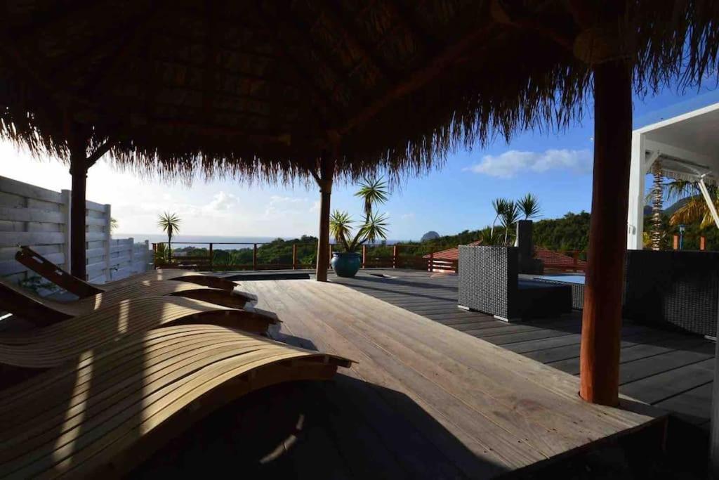 La Villa Coconut Vue A 180° Mer Rocher Du Diamant Le Diamant Exterior photo