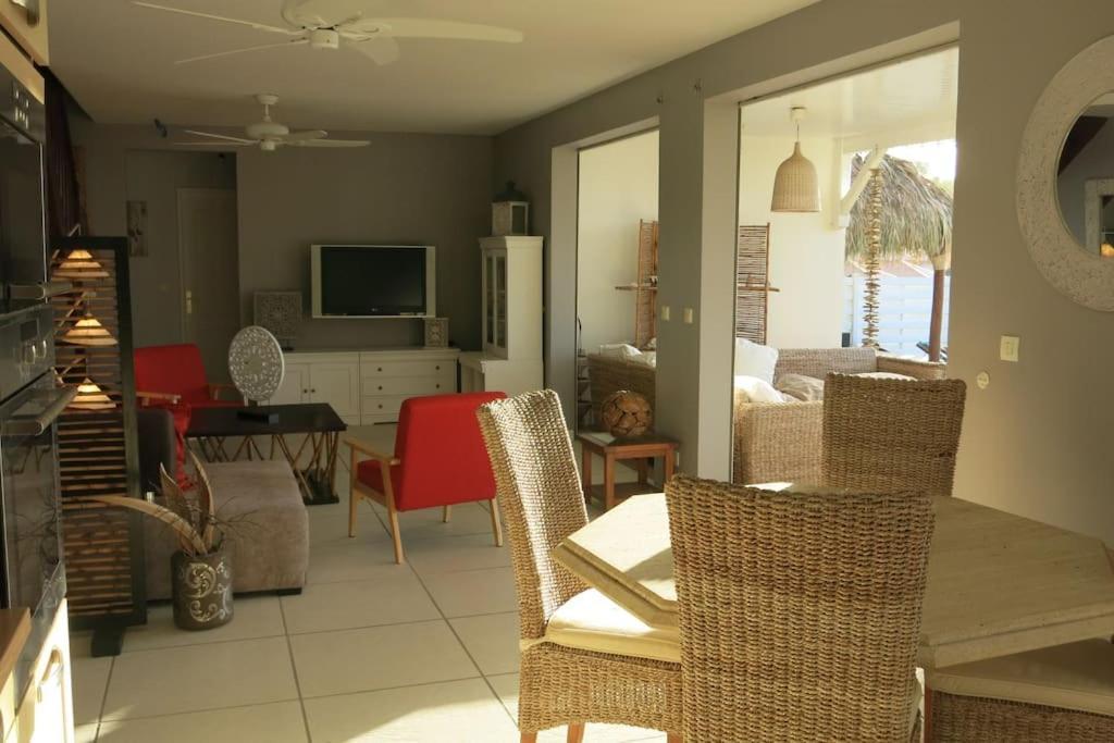 La Villa Coconut Vue A 180° Mer Rocher Du Diamant Le Diamant Exterior photo