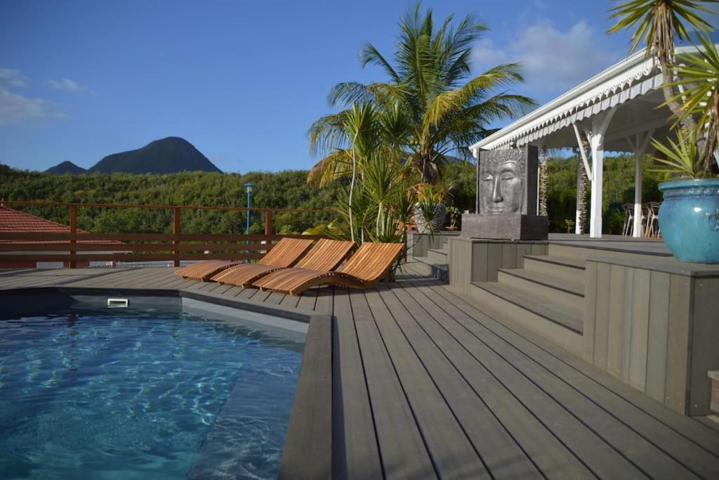 La Villa Coconut Vue A 180° Mer Rocher Du Diamant Le Diamant Exterior photo